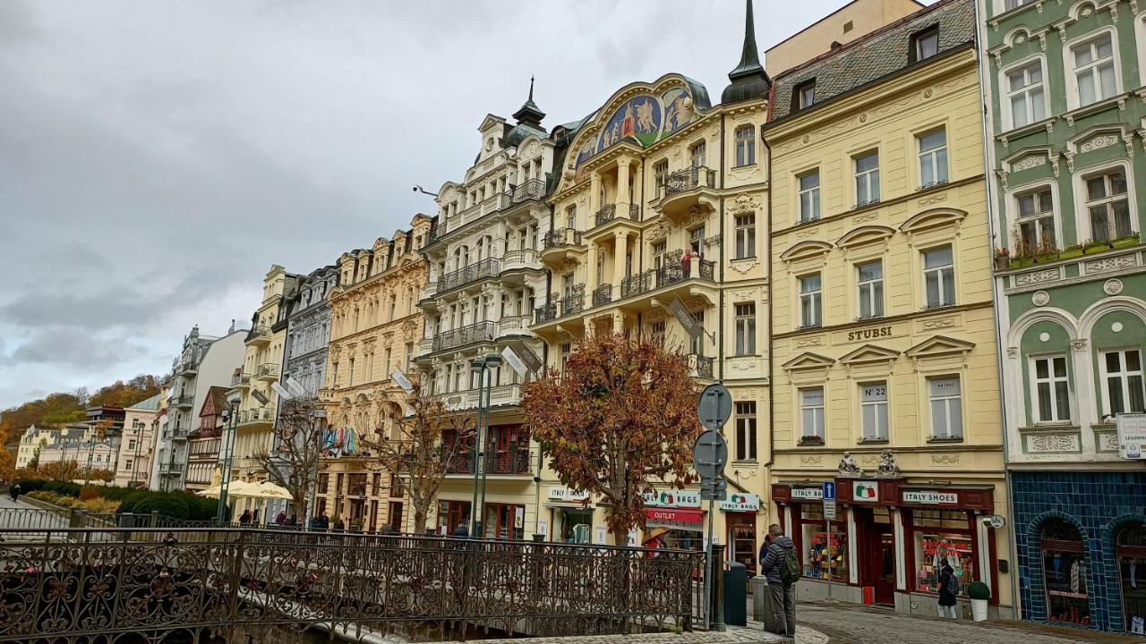 Apartments Stubsi With Colonnade View Карловы Вары Экстерьер фото