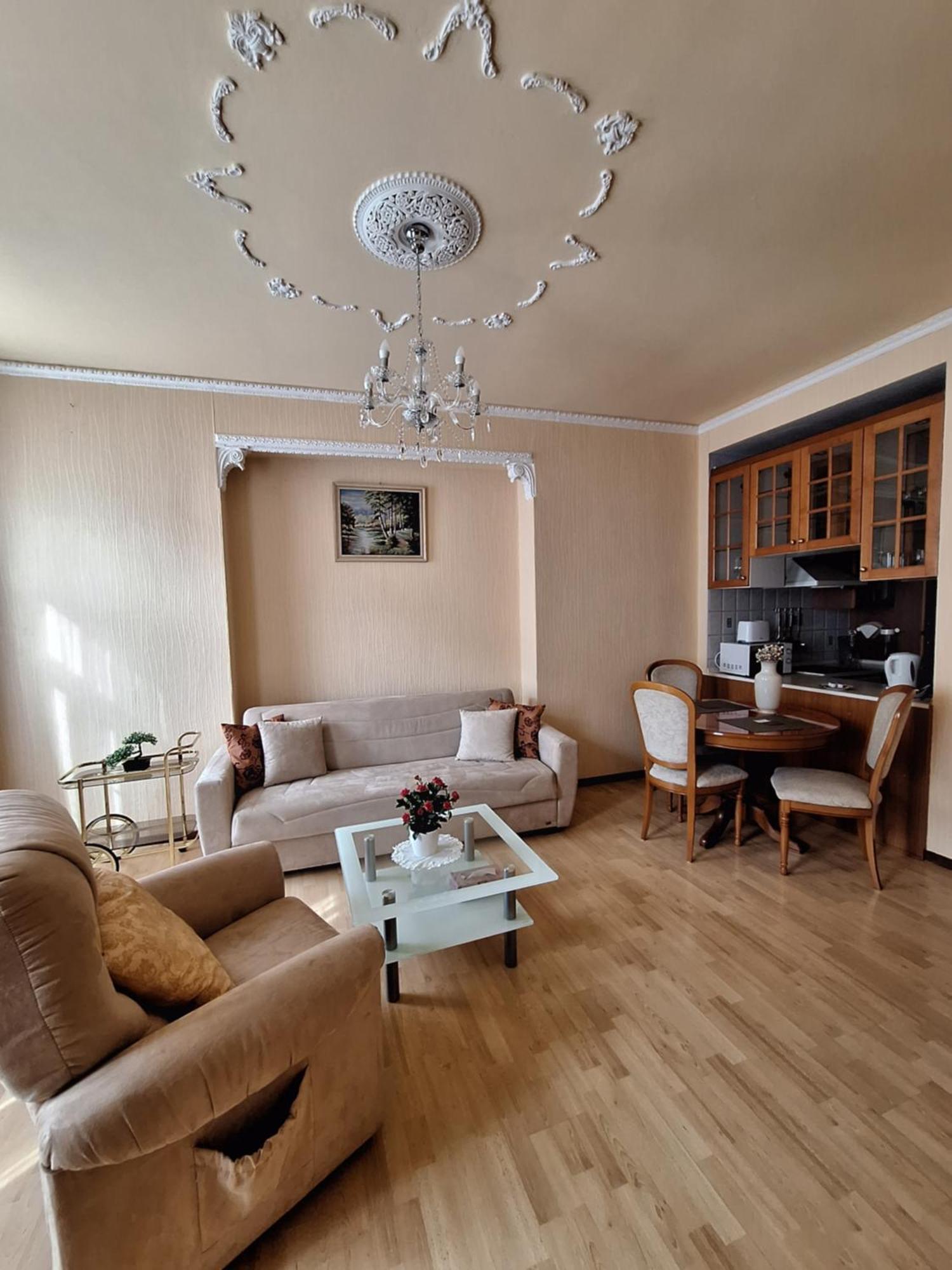 Apartments Stubsi With Colonnade View Карловы Вары Экстерьер фото